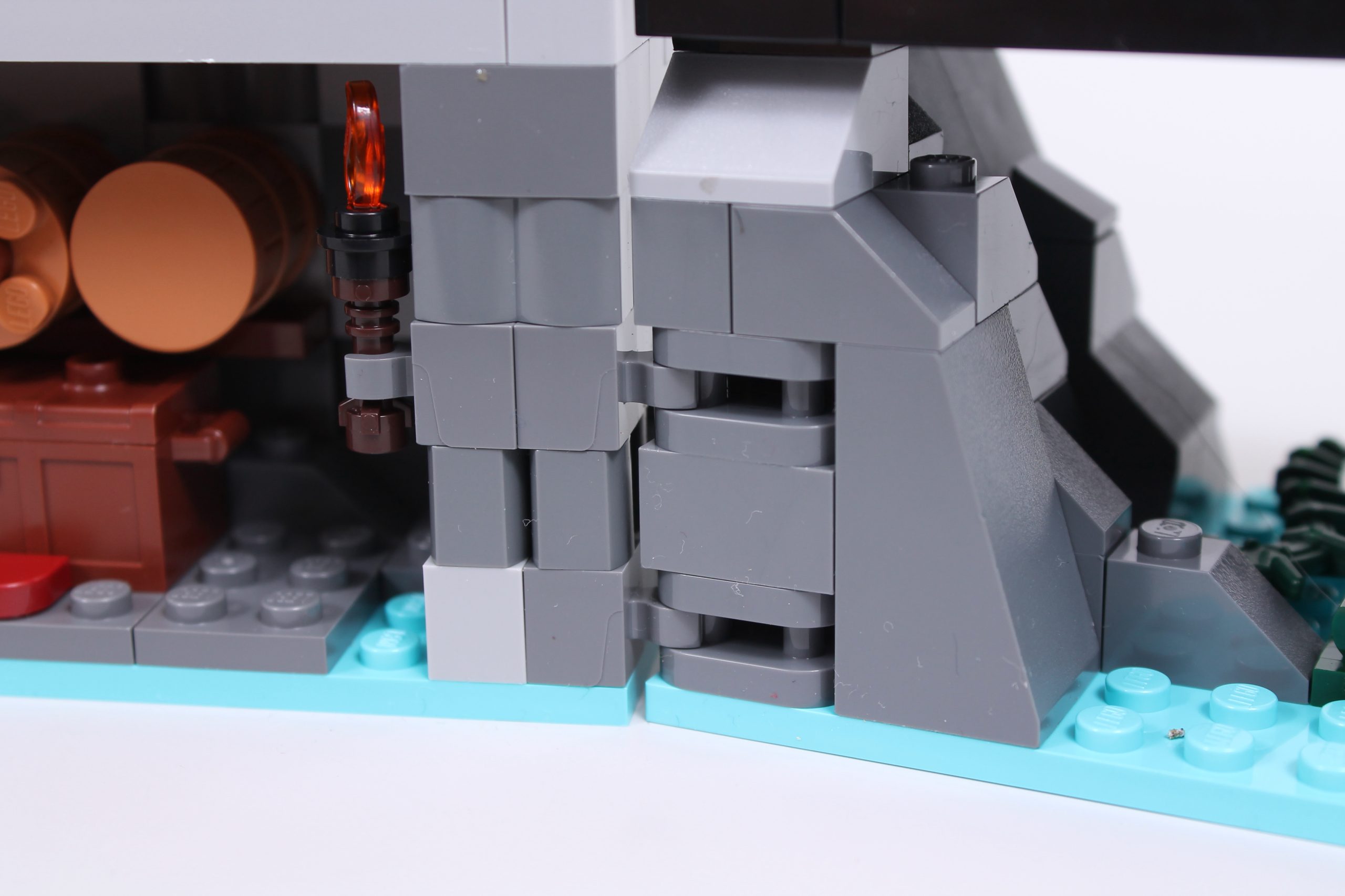 LEGO Icons 10320 Eldorado Fortress review 47 scaled
