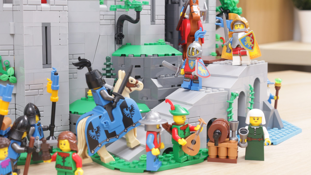 New LEGO Pick a Brick feature will be perfect for army-building