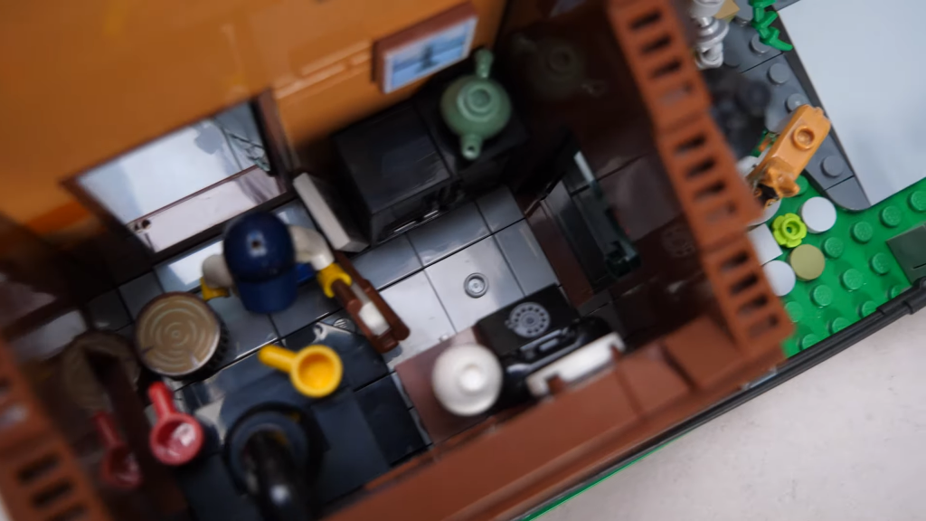 lego bricklink designer program series 1 old train shed racingbricks review 11 1024x576