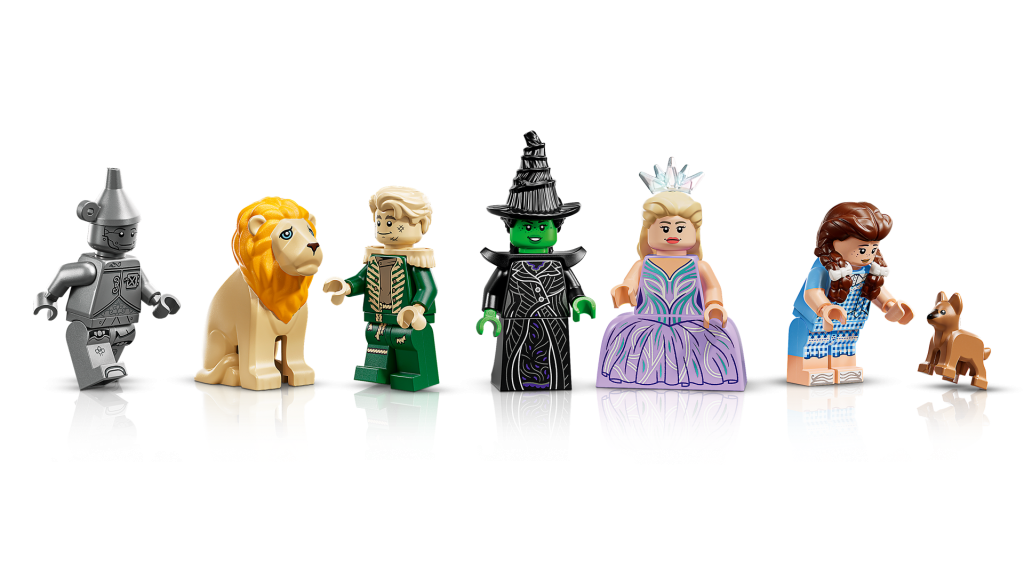 LEGO Wicked 75685 Emerald City Wall Art 11 1024x576