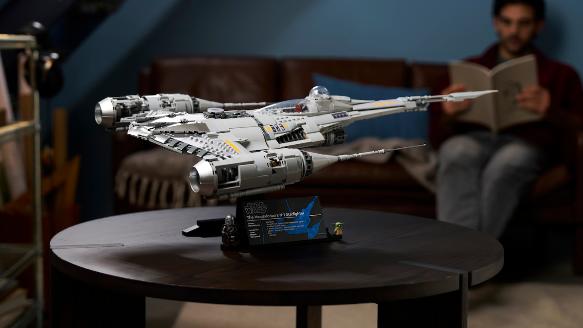 The UCS N-1 feels like a cautionary tale for future shiny LEGO Star Wars sets