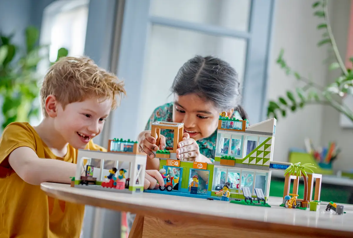 LEGO City rumoured to get a D2C set this summer