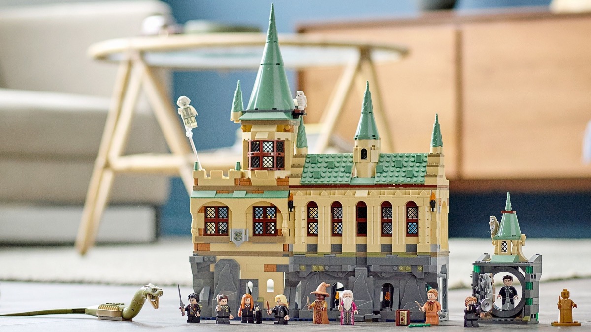 Three LEGO sets that will just get you the free 40530 Jane Goodall Tribute