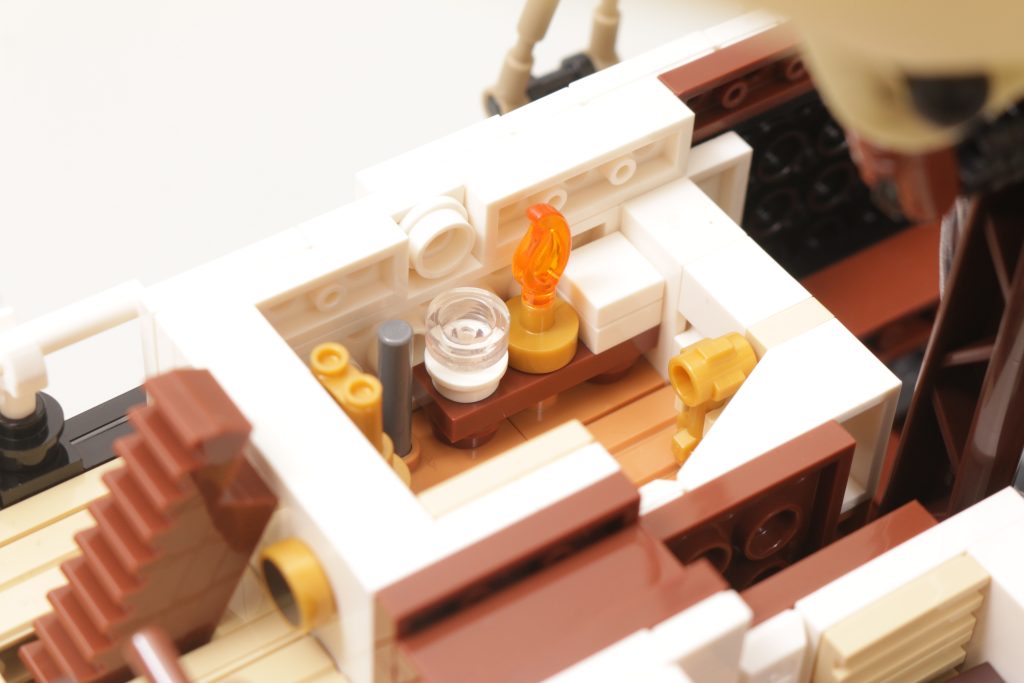 LEGO Icons 10335 The Endurance review 37 1024x683