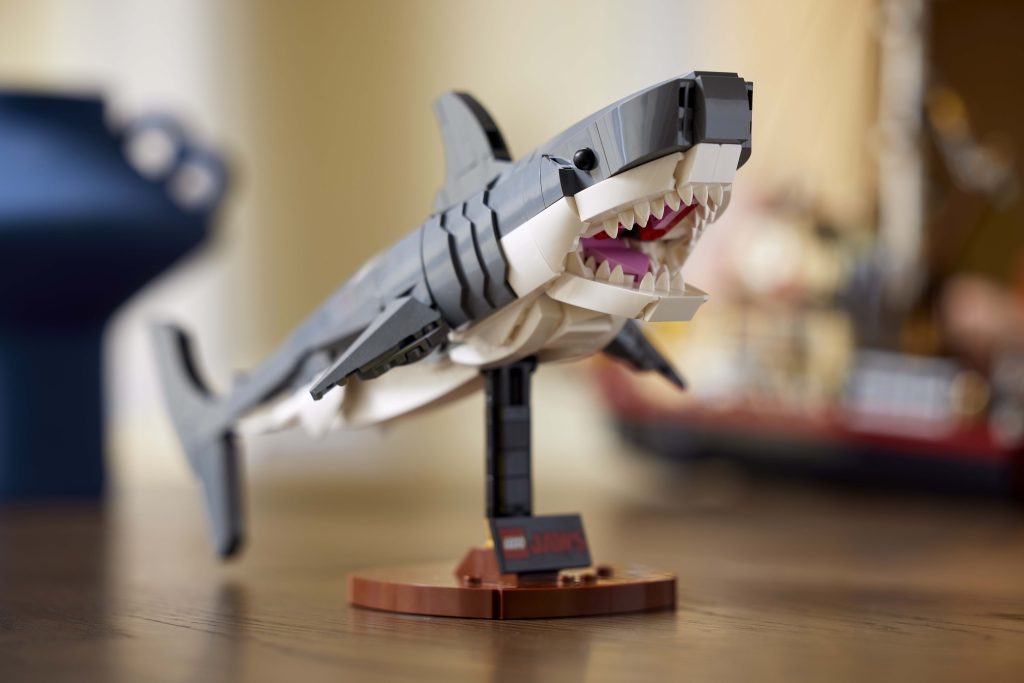 LEGO Ideas 21350 JAWS 12 1024x683