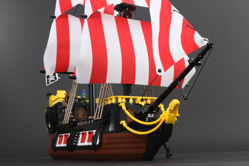 LEGO Ideas 21322 Pirates of Barracuda Bay review 63