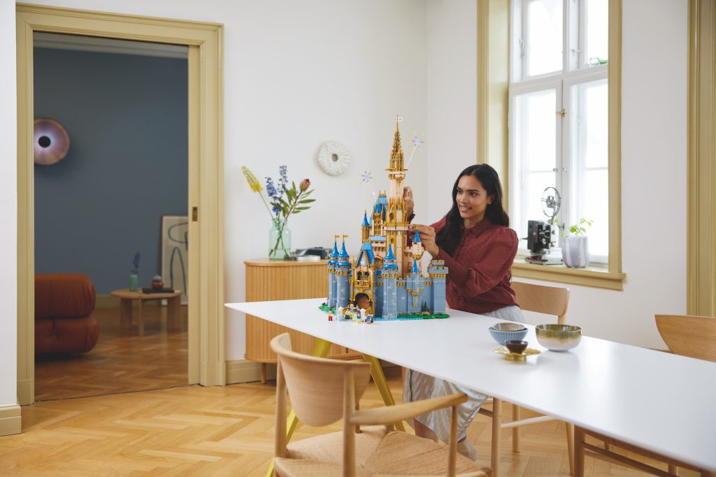 LEGO Disney 100th anniversary 43222 Disney Castle 44 1024x683