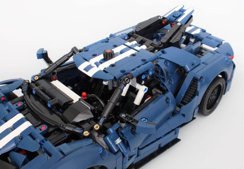 LEGO Technic 42154 2022 Ford GT review 11 1024x711
