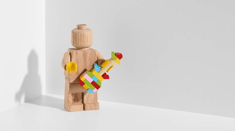 LEGO Originals 853967 Wooden Minifigure available now