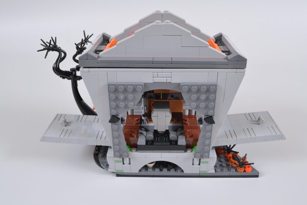 LEGO Ideas 21351 The Nightmare Before Christmas 24 1024x683