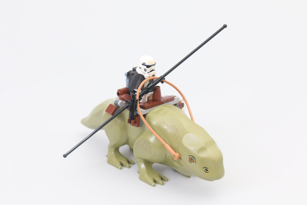 LEGO Star Wars 75290 Mos Eisley Cantina review 28
