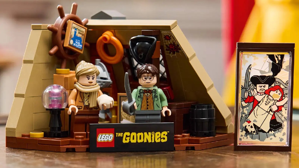 Last chance for LEGO The Goonies: Walshes' Attic GWP