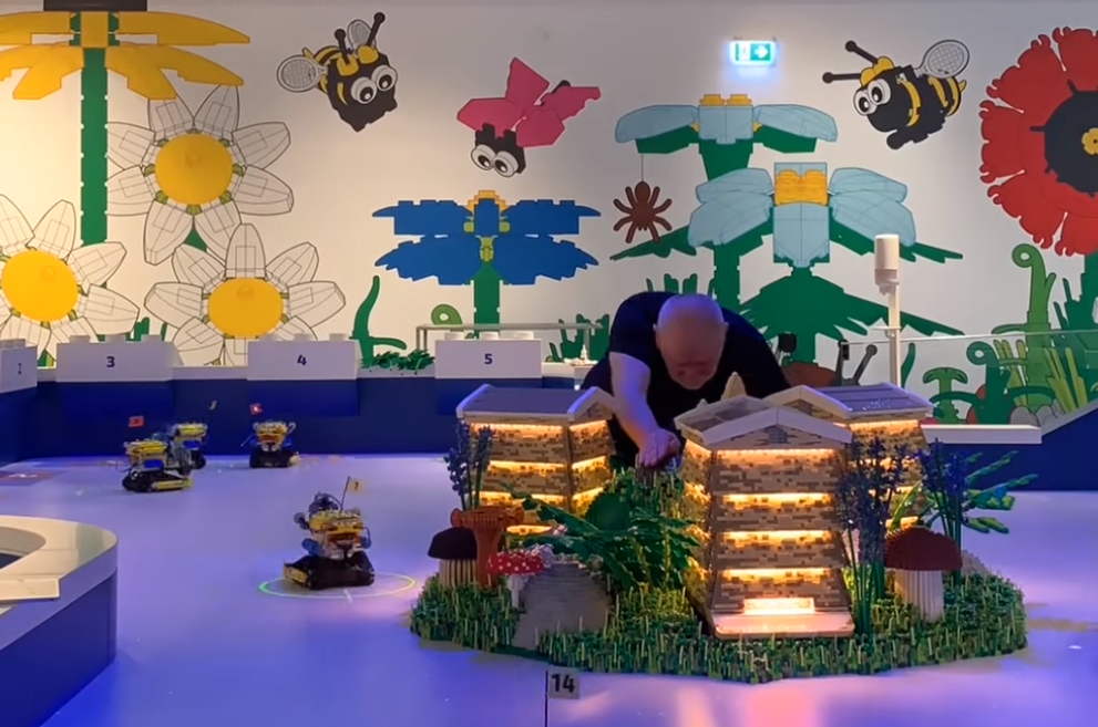 LEGO House bee experience 2