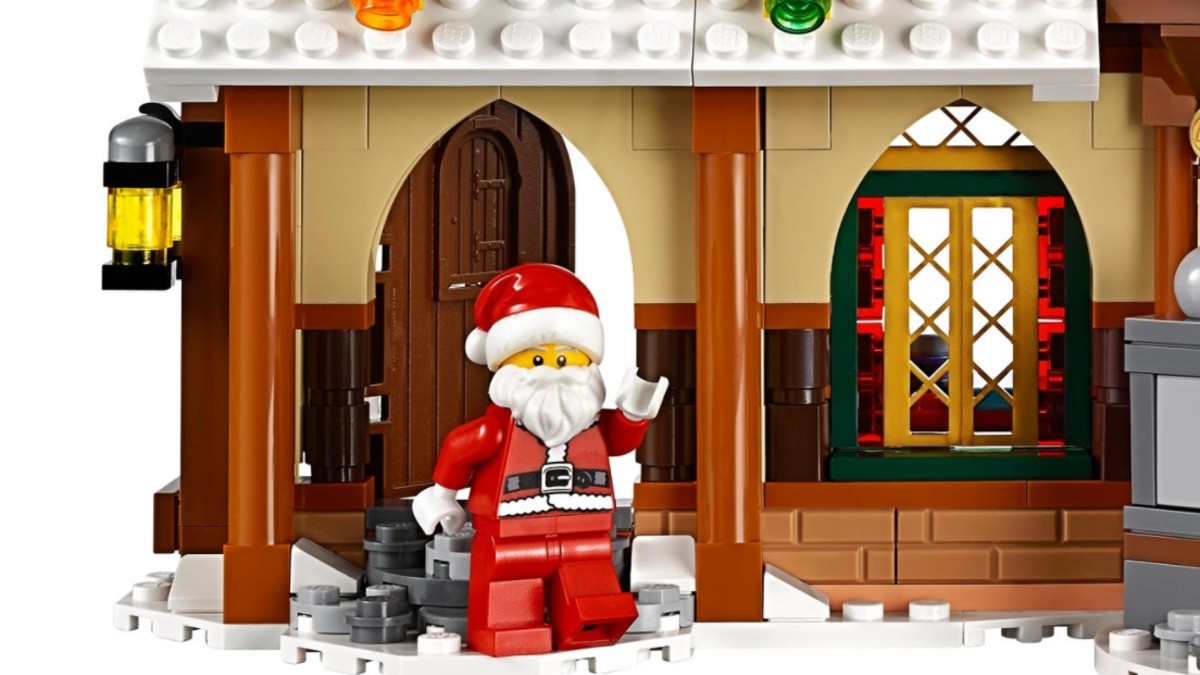 First image of LEGO Seasonal Santa polybag revealed