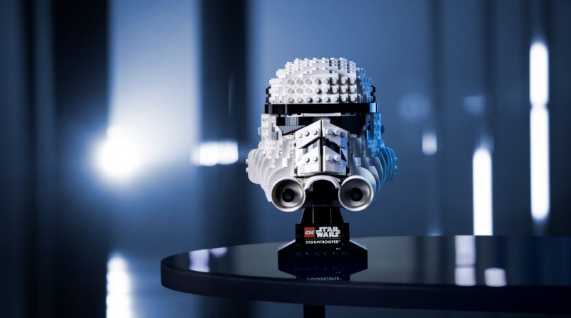 LEGO Star Wars 75276 Stormtrooper Helmet featured
