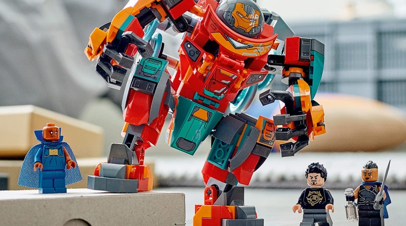 LEGO Marvel 76194 Tony Stark’s Sakaarian Iron Man officially revealed