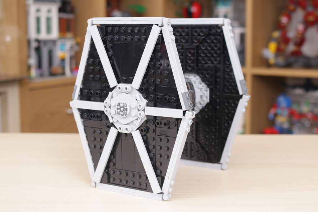 LEGO Star Wars 75300 Imperial TIE Fighter review 11