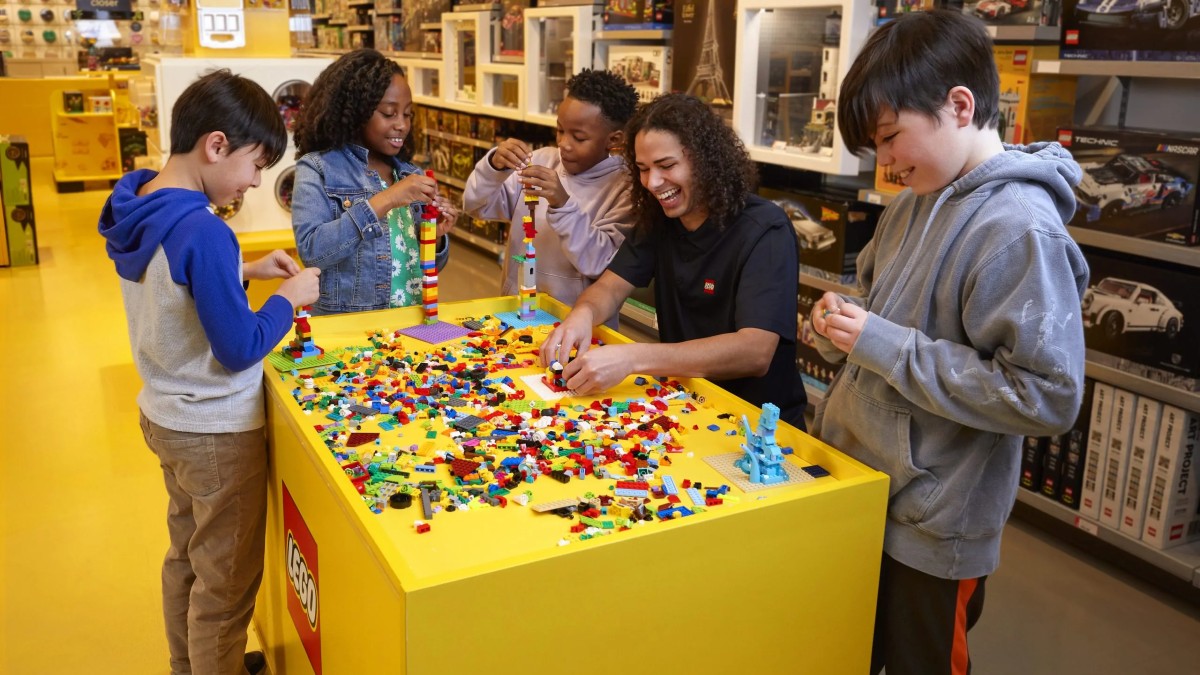 LEGO fans need to get smarter with their shopping