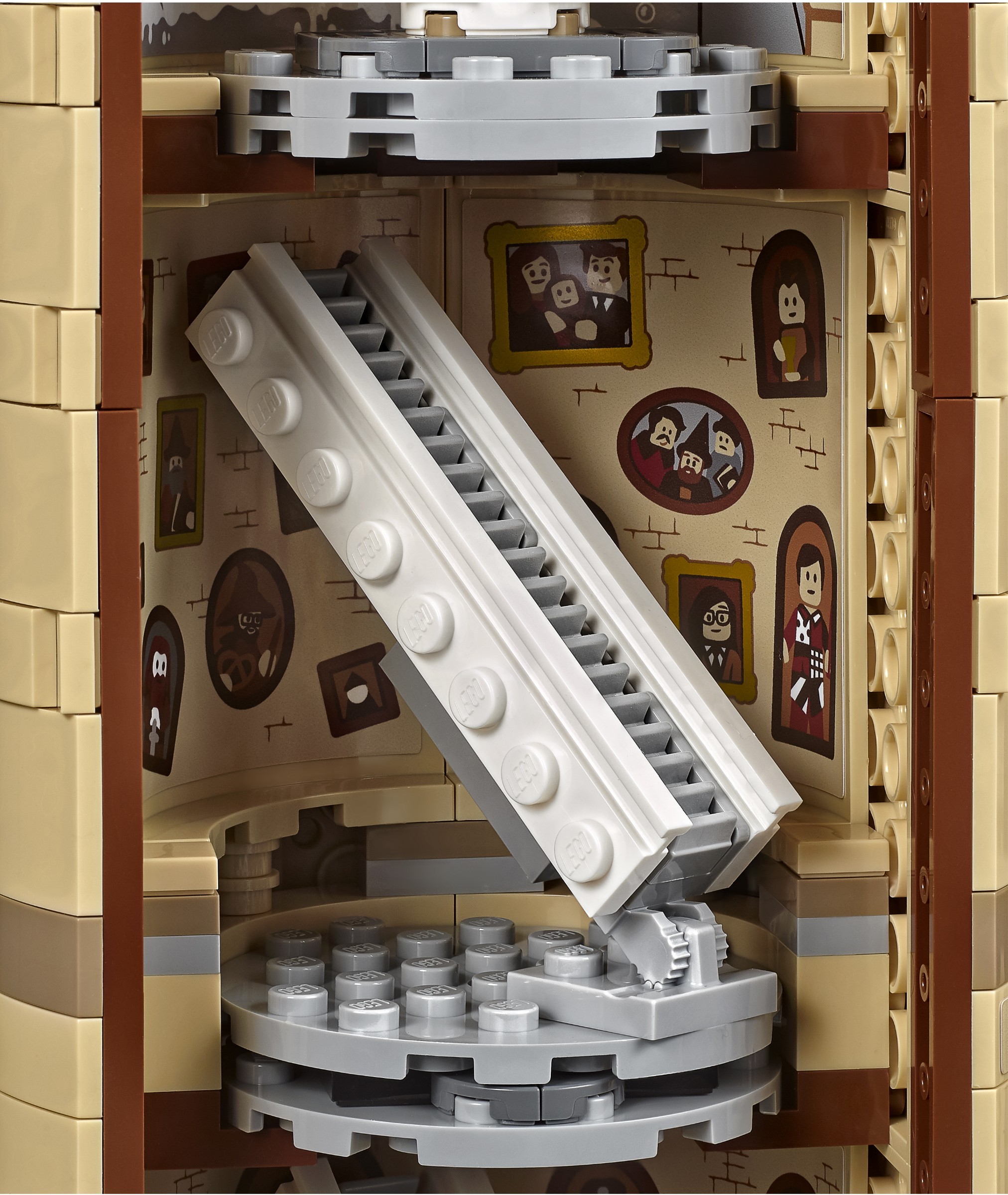 71043 Moving20Staircase