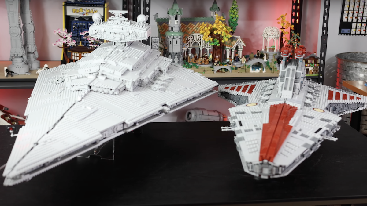 Compare LEGO Star Wars UCS Venator to UCS Imperial Star Destroyer – and more