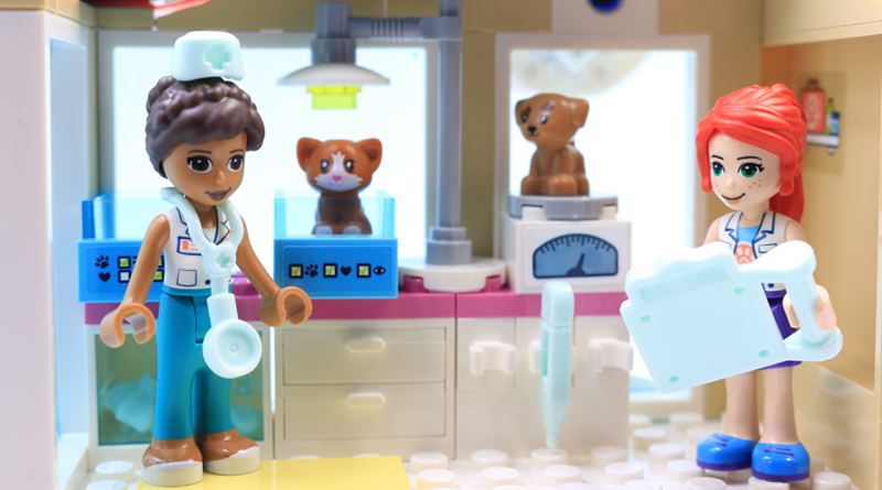 LEGO Friends 41446 Heartlake City Vet Clinic review