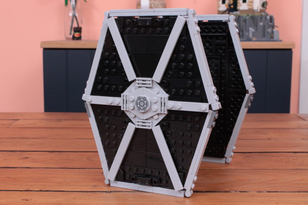 LEGO Star Wars 75393 TIE Fighter X Wing Mash up review 19 1024x683