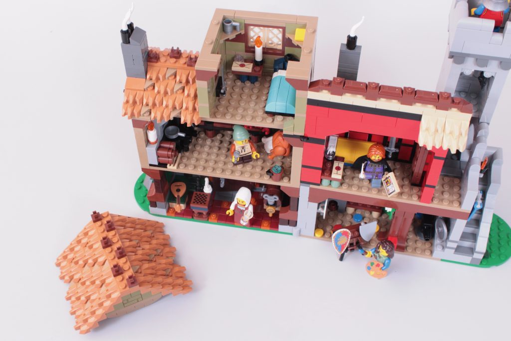 LEGO Icons 10332 Medieval Town Square review 14 1024x683