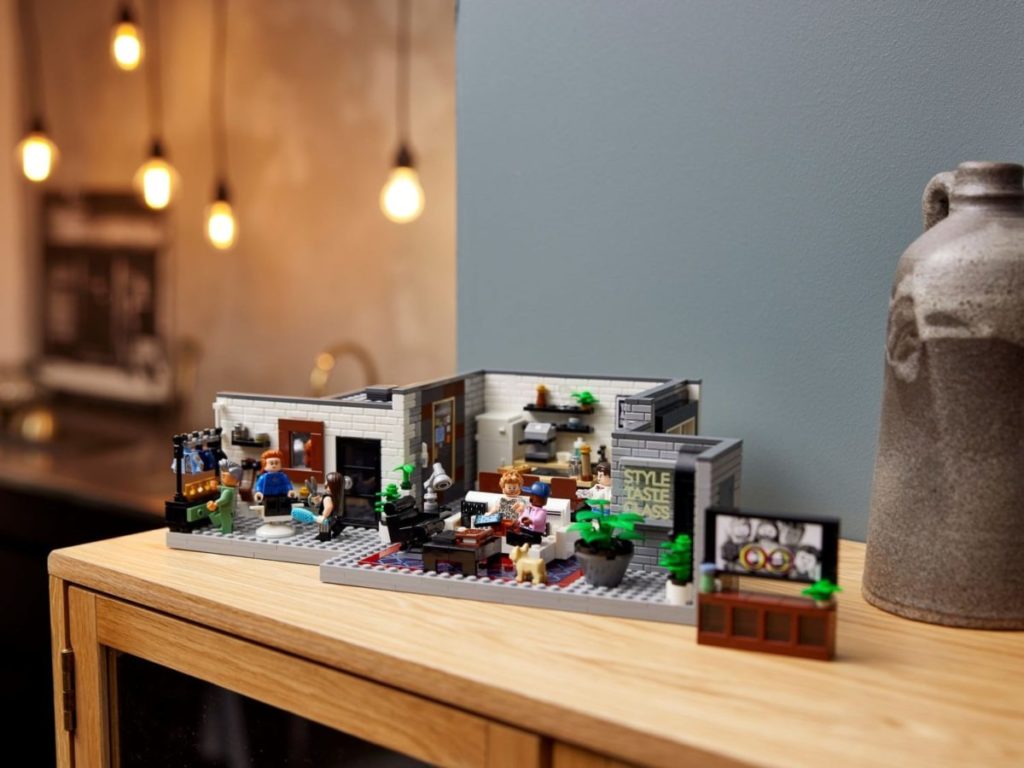 LEGO for Adults 10291 Queer Eye The Fab 5 Loft 26 1 1024x768
