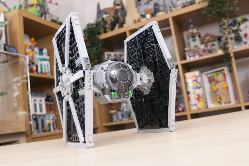LEGO Star Wars 75300 Imperial TIE Fighter review 20