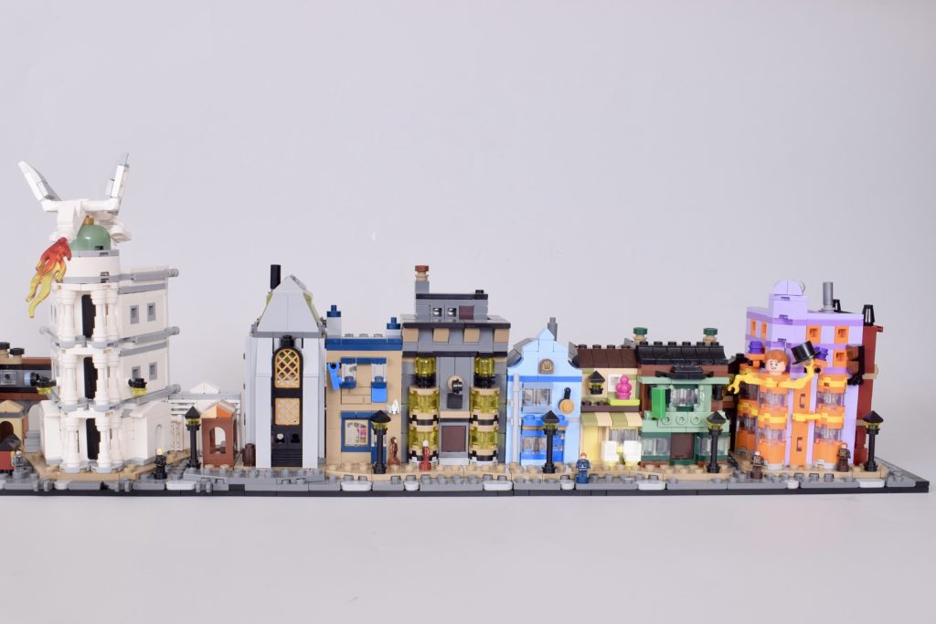 LEGO Harry Potter 76444 microscale feature review photos 4 1024x683