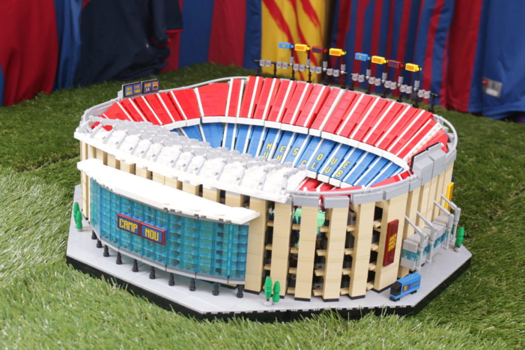LEGO for Adults 10284 Camp Nou – FC Barcelona review 3 1024x683