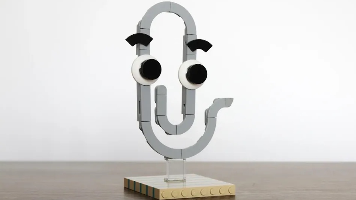 It looks like you're designing a LEGO set! Would you like help?