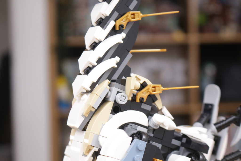 LEGO 76989 Horizon Forbidden West Tallneck review 37 1024x683