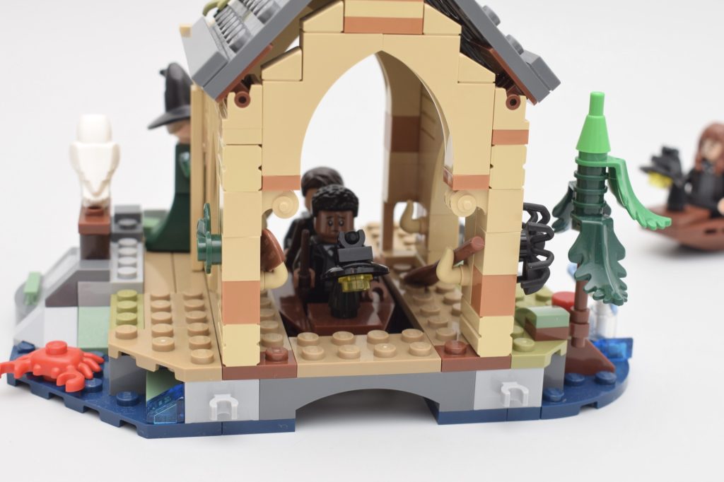 LEGO Harry Potter 76428 Hogwarts Castle Boathouse review 36 1024x682