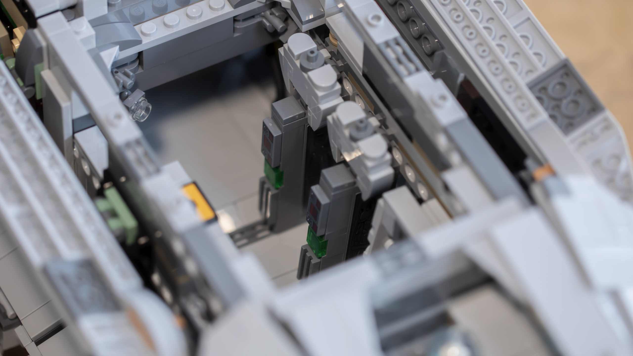 75331 Razor Crest FEATURE 58 scaled