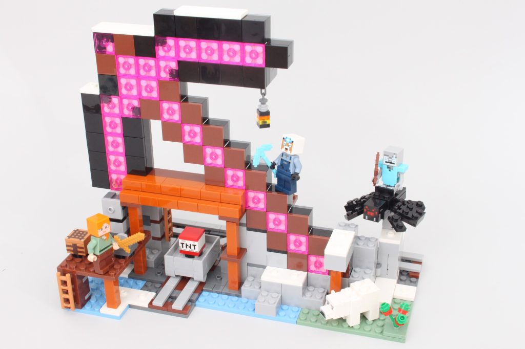 lego minecraft 21277 the pickaxe mine review 13 1024x682