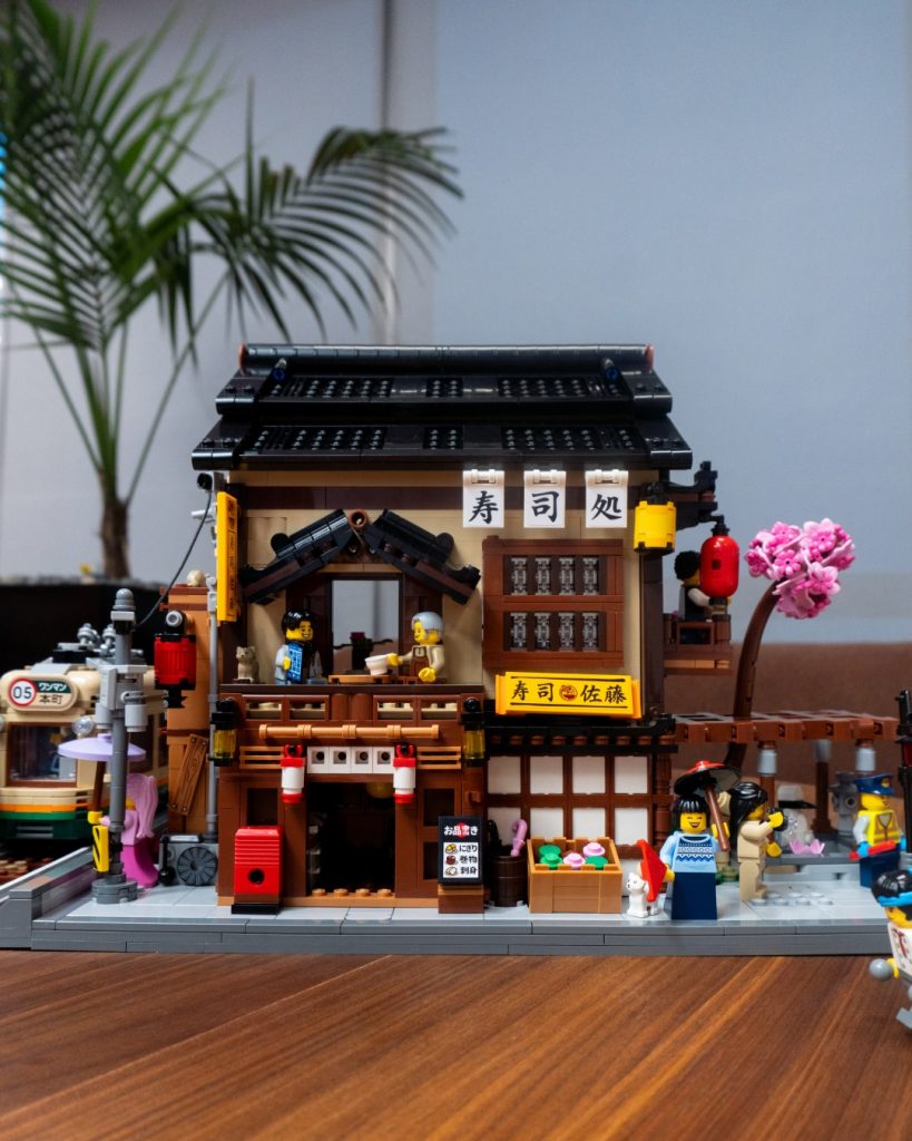 bricklink series 7 sushi restaurant instagram 3 819x1024