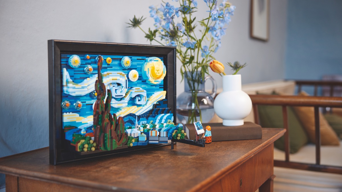 LEGO Ideas 21333 The Starry Night featured
