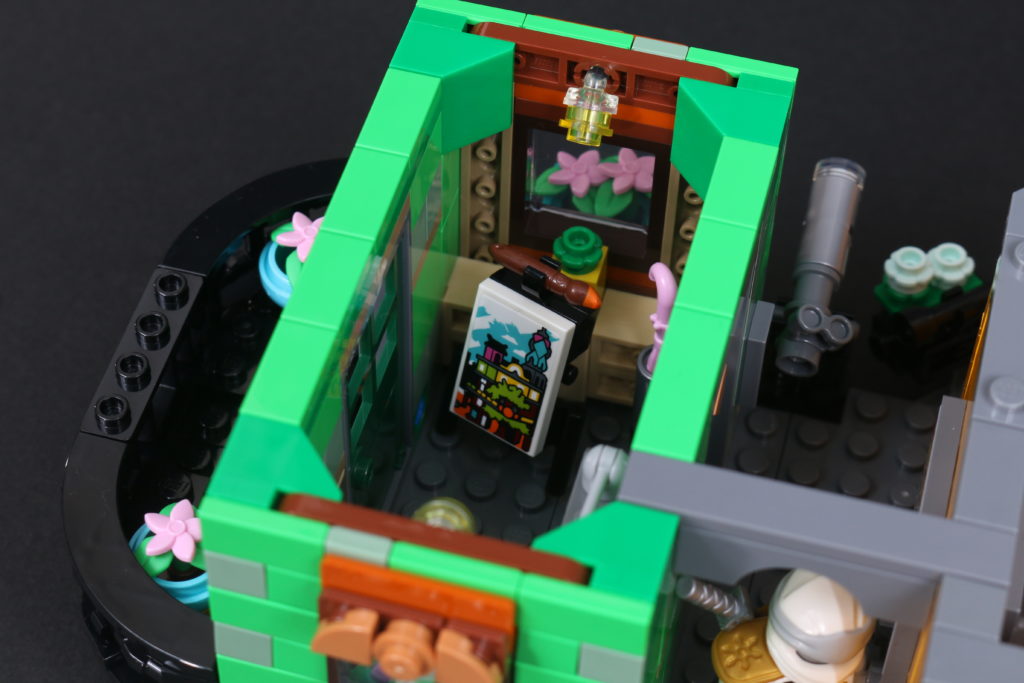 LEGO NINJAGO 71741 NINJAGO City Gardens review 73