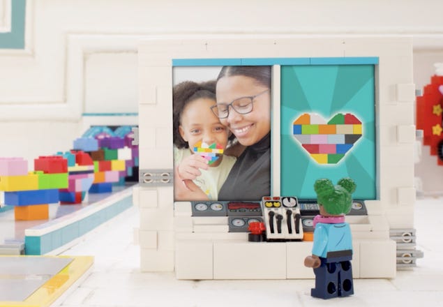 LEGO Build to Give 2