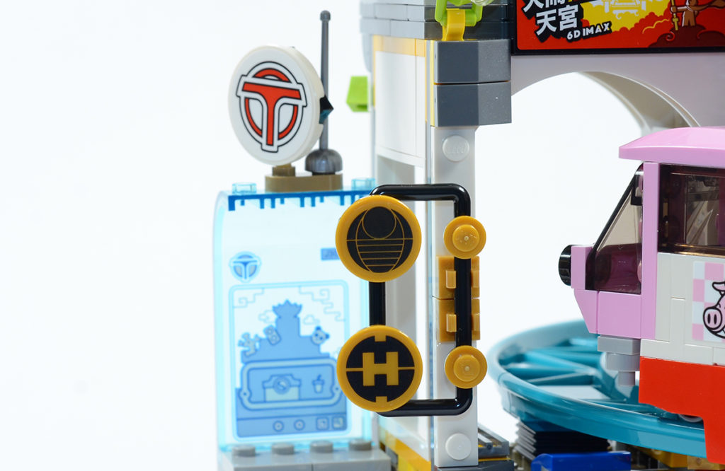 LEGO Monkie Kid 80036 The City of Lanterns feature 7 1024x666