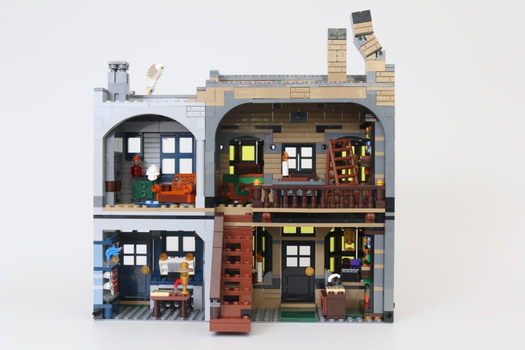 LEGO Harry Potter 75978 Diagon Alley review 24