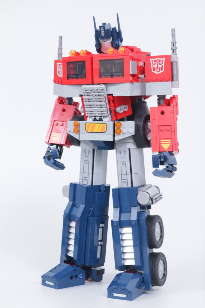 LEGO Transformers 10302 Optimus Prime review 9 683x1024