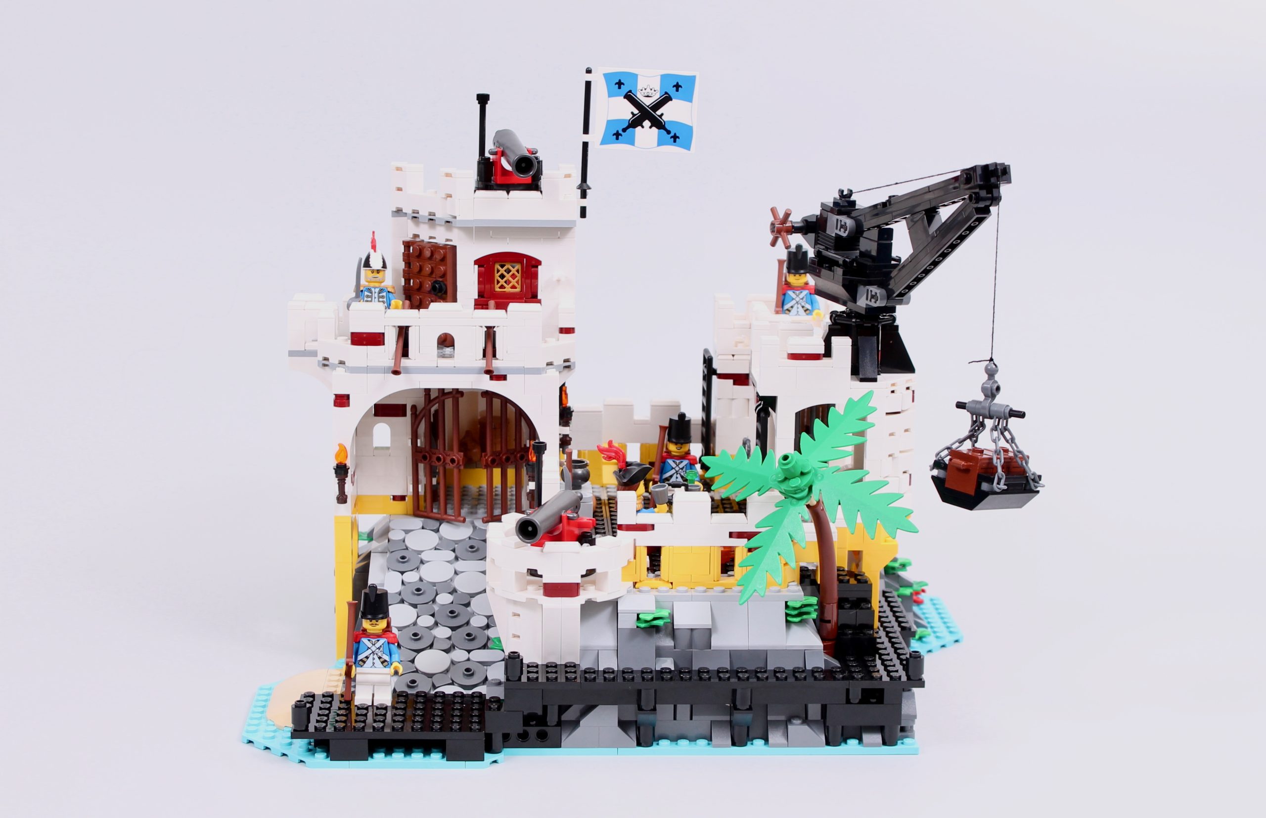 LEGO Icons 10320 Eldorado Fortress review 5 scaled