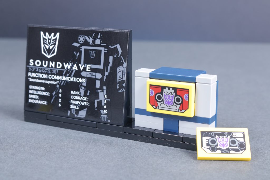 LEGO Icons Transformers 10358 Soundwave review 24 1024x683