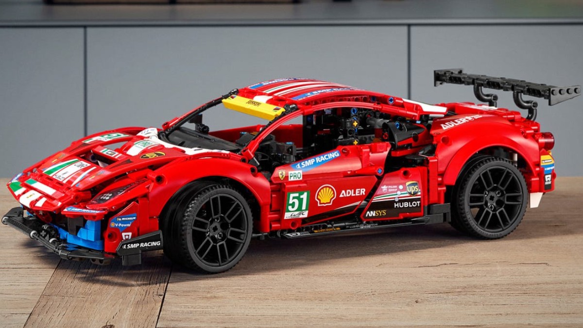 Save £50 on LEGO Technic 42125 Ferrari 488 GTE AF Corse #51 at Zavvi