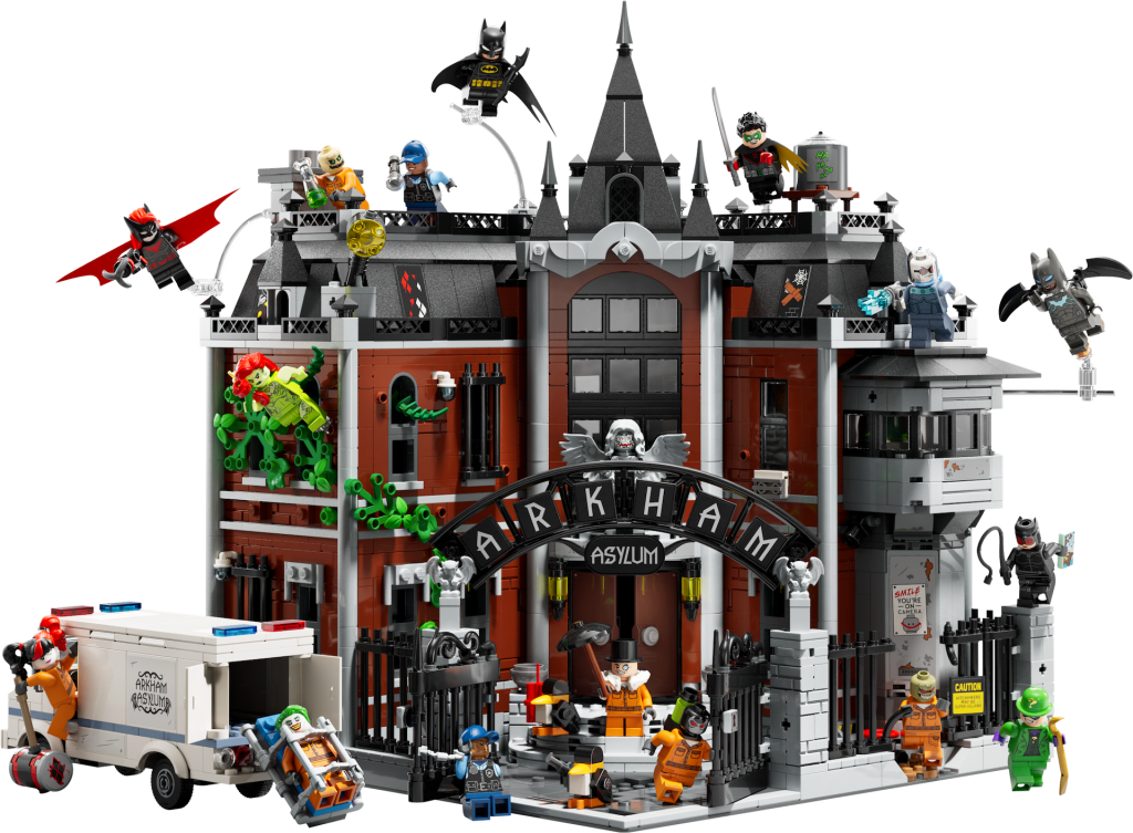 LEGO Batman 76300 Arkham Asylum 3 1024x753