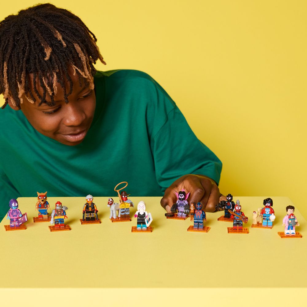 LEGO Minifigures 71050 Across the Spider Verse 9