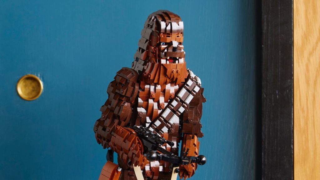 LEGO Star Wars 75371 Chewbacca featured 3 1024x576