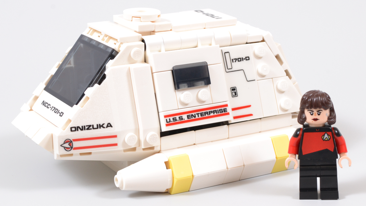 LEGO Icons 40768 Type 15 Shuttlepod featured image